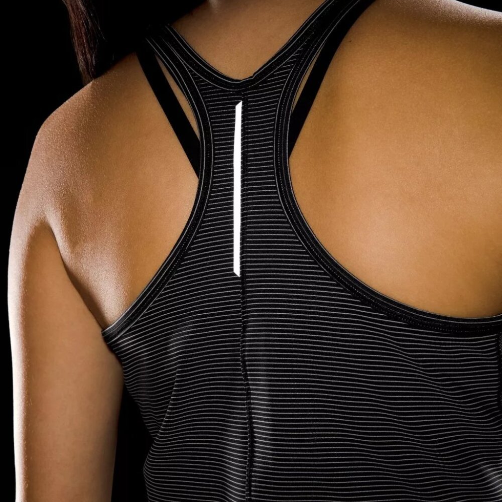 Base Pace Two-Toned Ribbed Tank Top - Picture 5 of 6